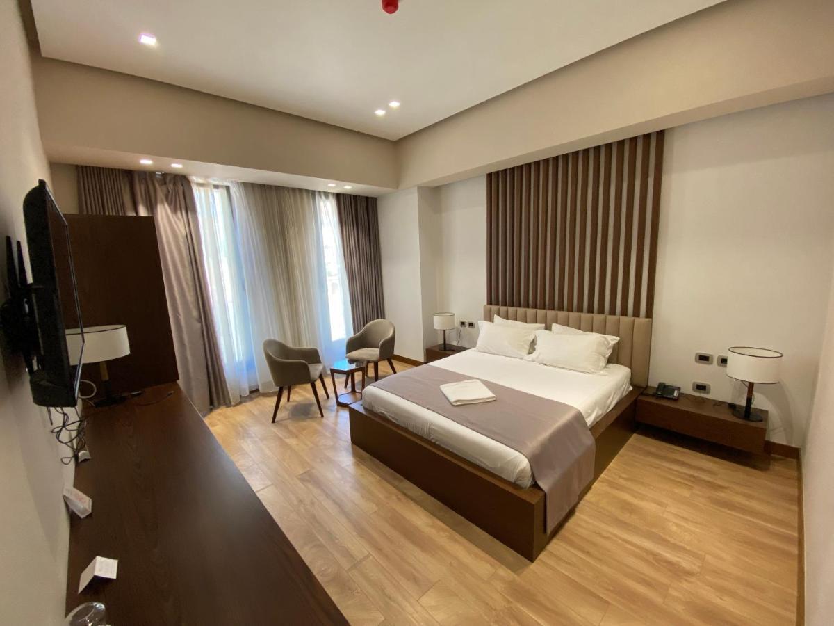 Portik Hotel Berat Exterior foto