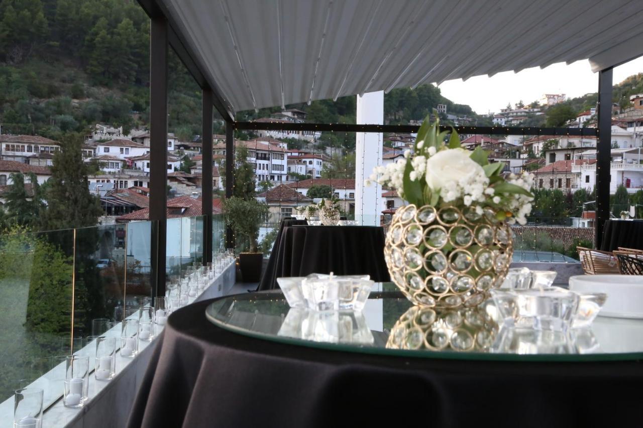 Portik Hotel Berat Exterior foto